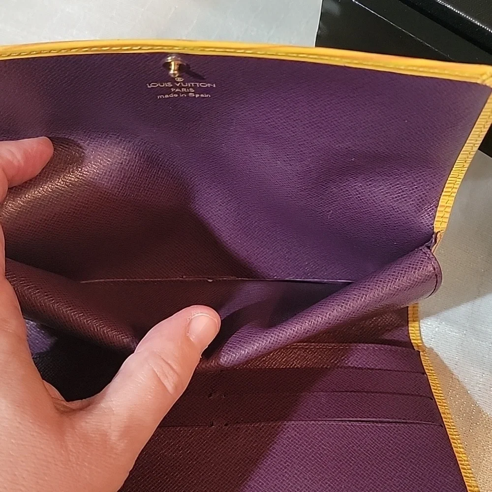 Louis Vuitton Sarah Yellow Epi Vintage Wallet